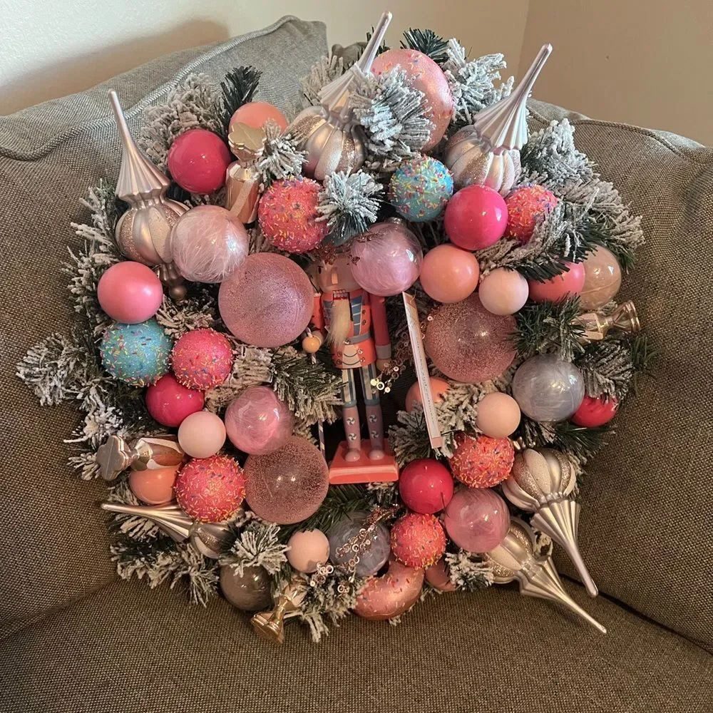 cupcakes & cashmere this listing